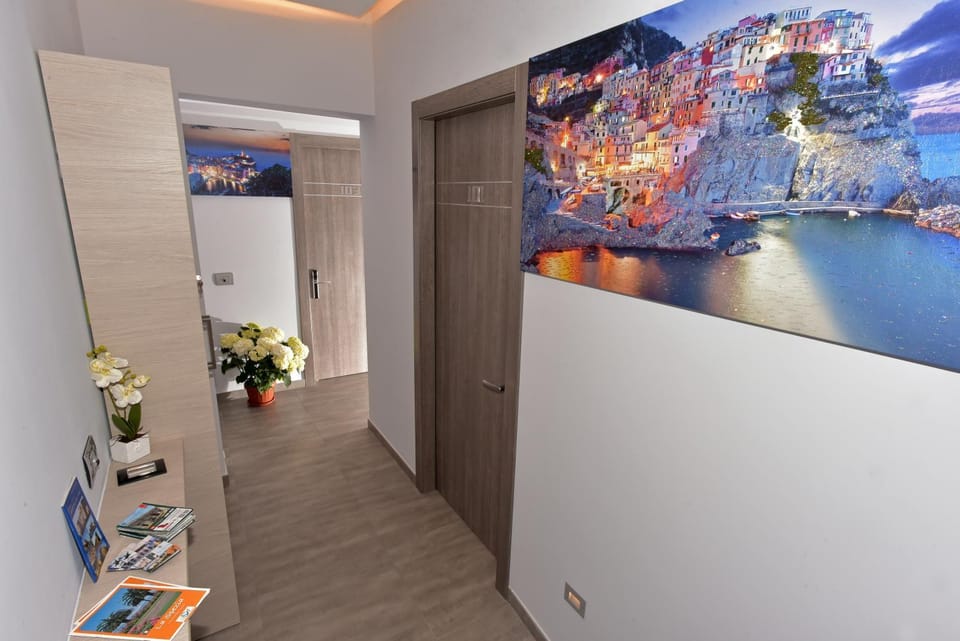 Lobby or reception, Area and facilities