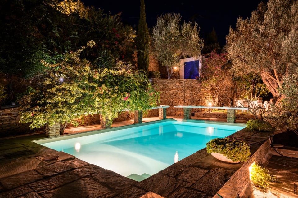 Night, Floor plan, Garden view, Pool view