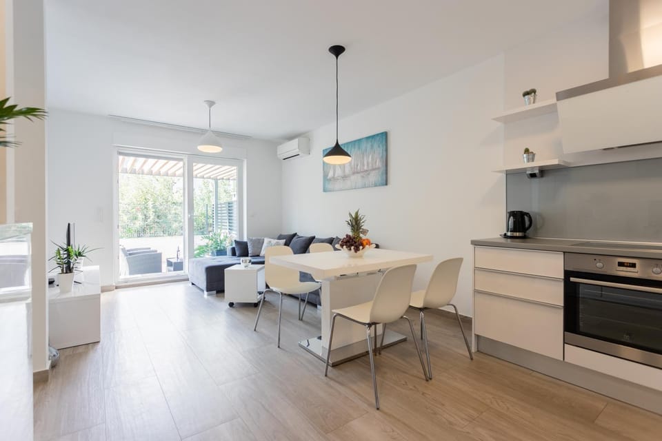 New Modern Apartment "Marjan" Apartment in Podstrana