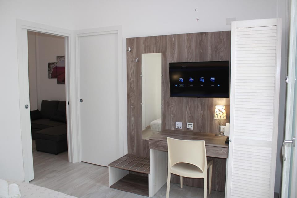 TV and multimedia, Bedroom