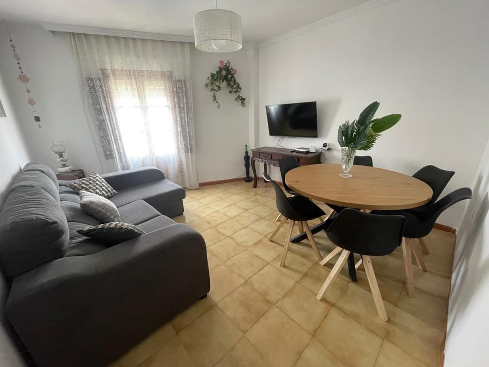 Communal lounge/ TV room, Living room