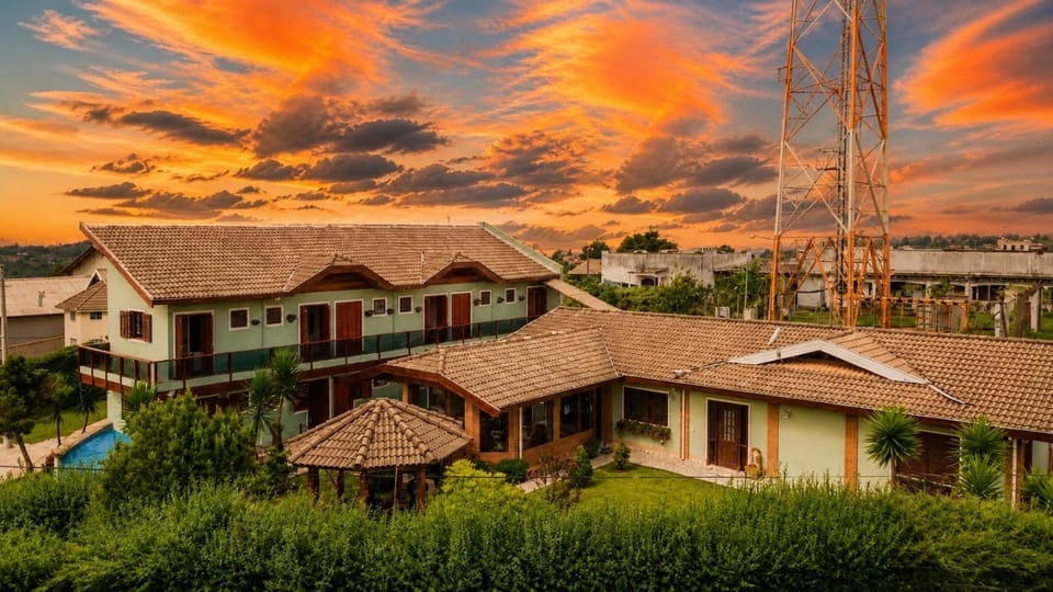 Pousada Araucária Village Inn in Campos do Jordão