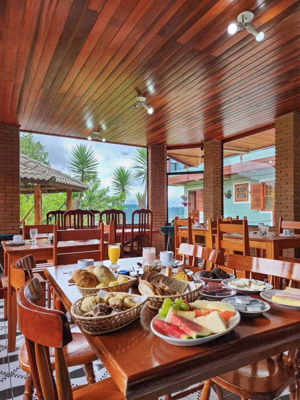 Restaurant/places to eat, Breakfast