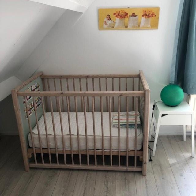 cot