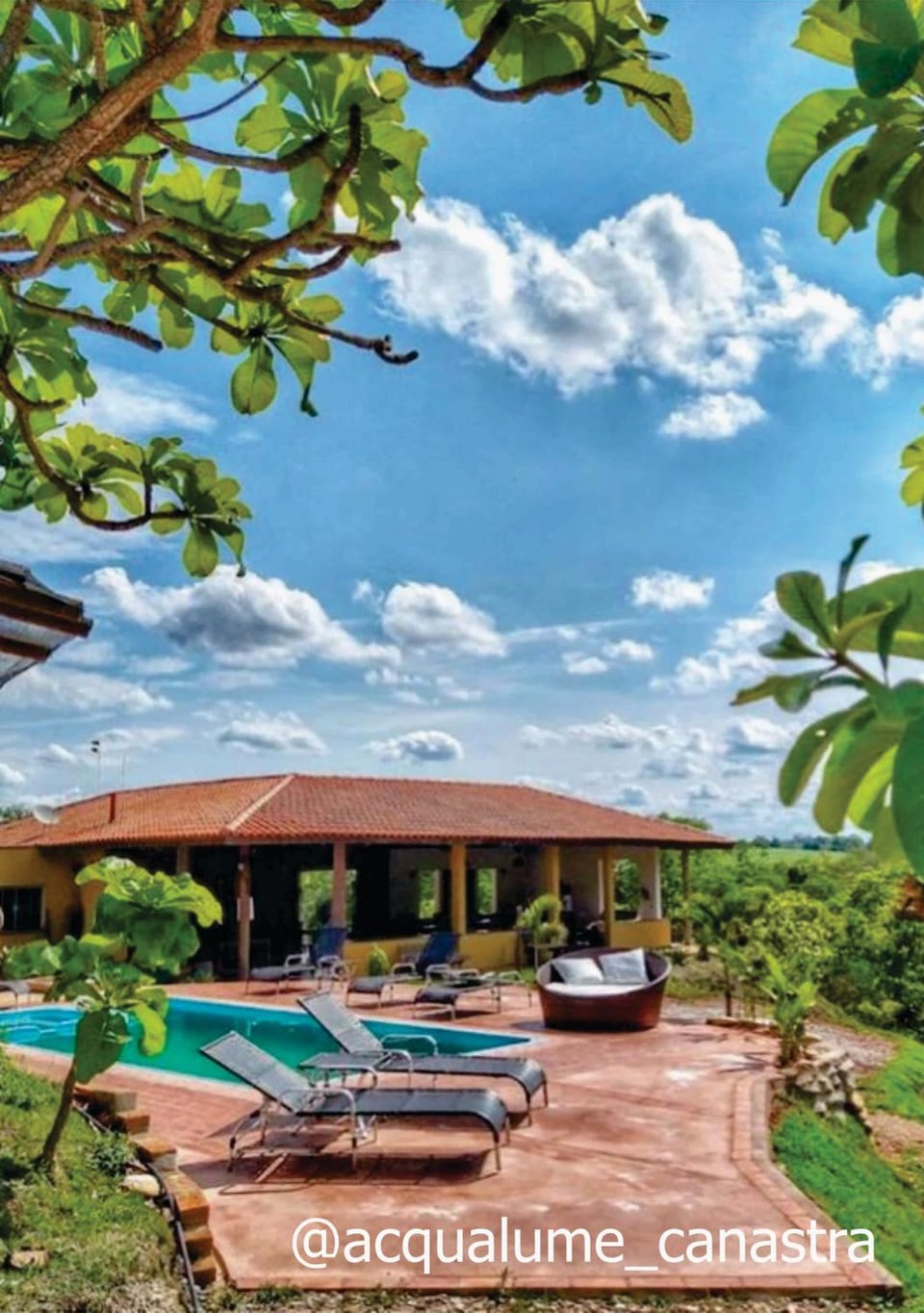 Restaurant/places to eat, Pool view, Swimming pool