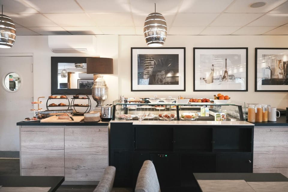 Buffet breakfast