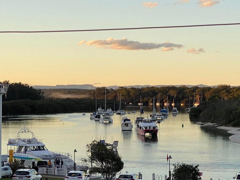 Jervis Bay Vista Apartment in Huskisson