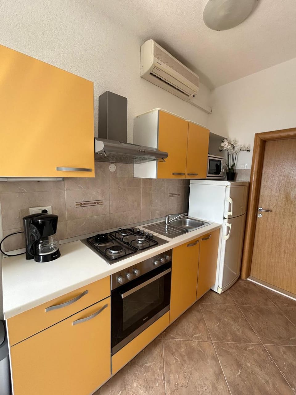 Apartment Lovre Topic Apartment in Baška Voda