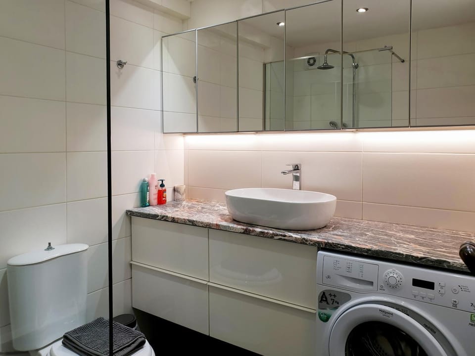 Shower, Bathroom, washing machine