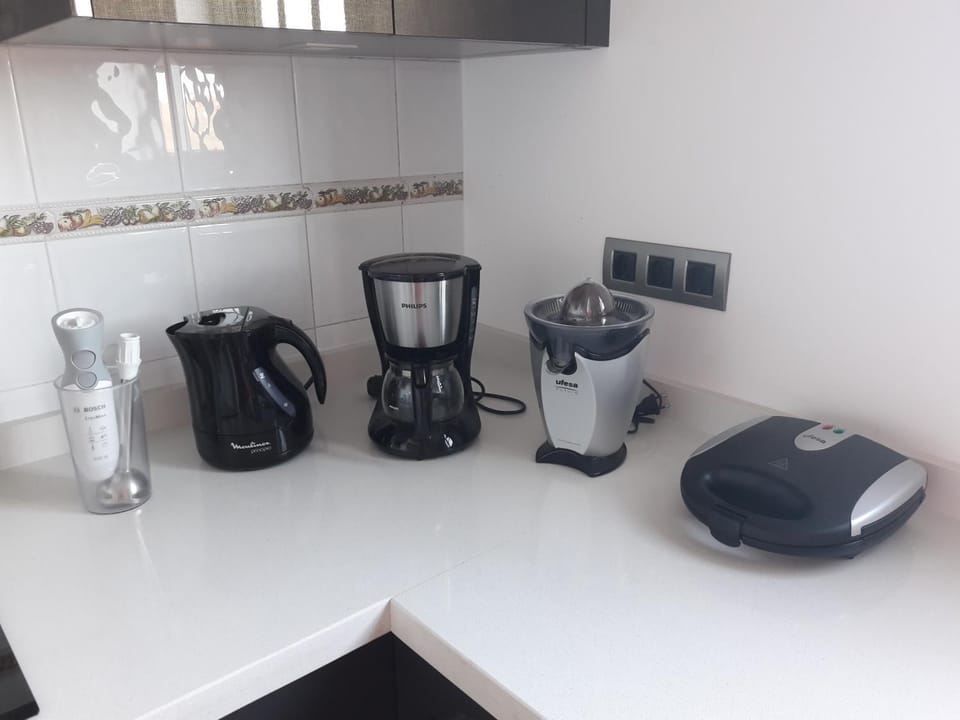 Coffee/tea facilities