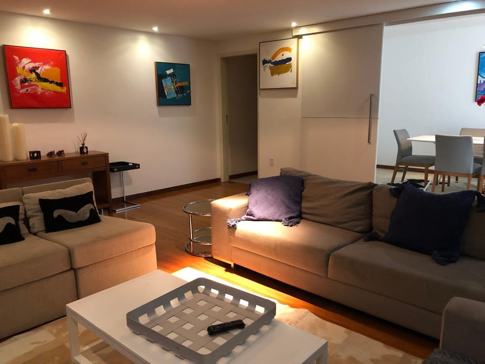 Luxury 3 Bedroom Apartment - Barra Apartment in Salvador