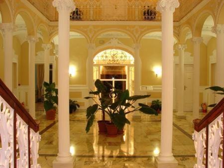 Lobby or reception, Area and facilities