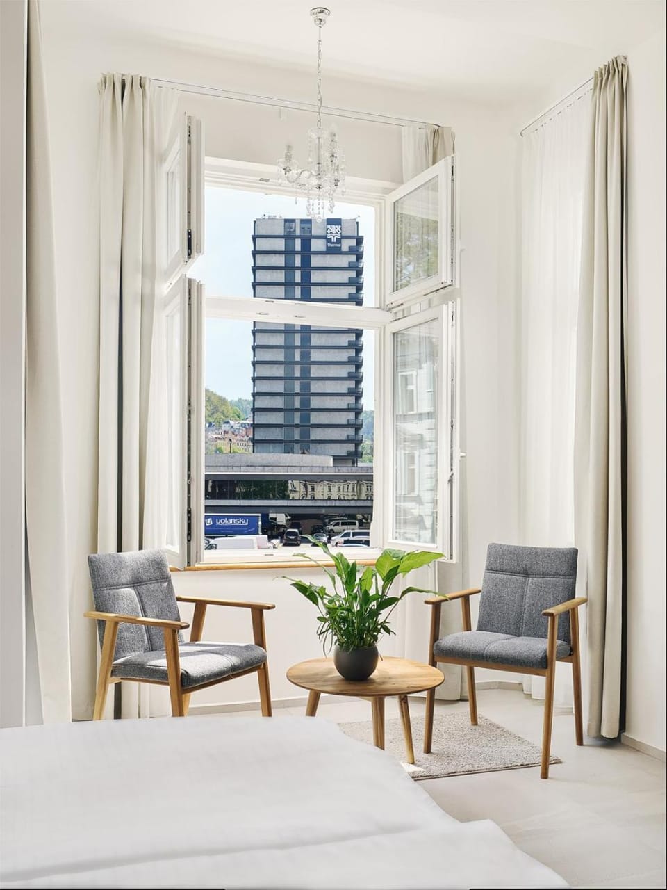 View (from property/room), Photo of the whole room, Seating area, Bedroom