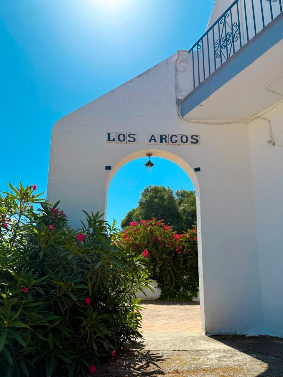 Hostal Los Arcos Vejer Bed and Breakfast in La Janda