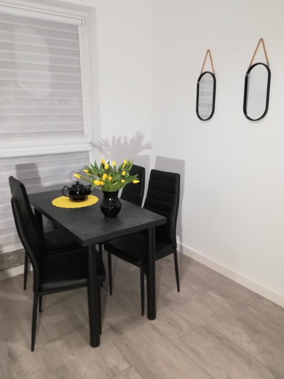 TV and multimedia, Balcony/Terrace, Kitchen or kitchenette, Seating area, Dining area