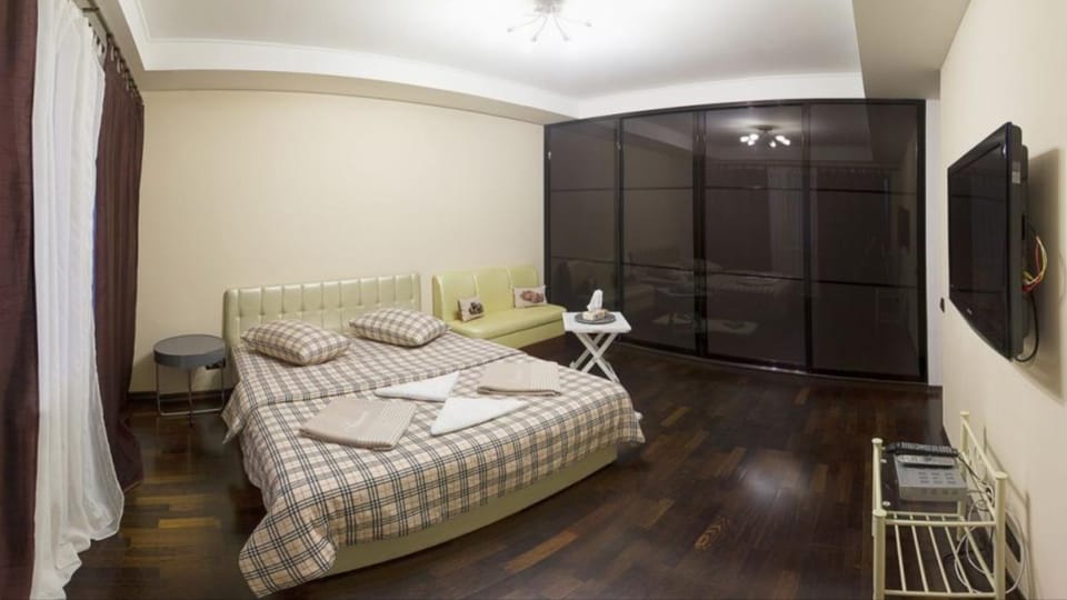 Kyiv downtown apartment on Saksaganskogo street 87 Apartment in Kiev City - Kyiv