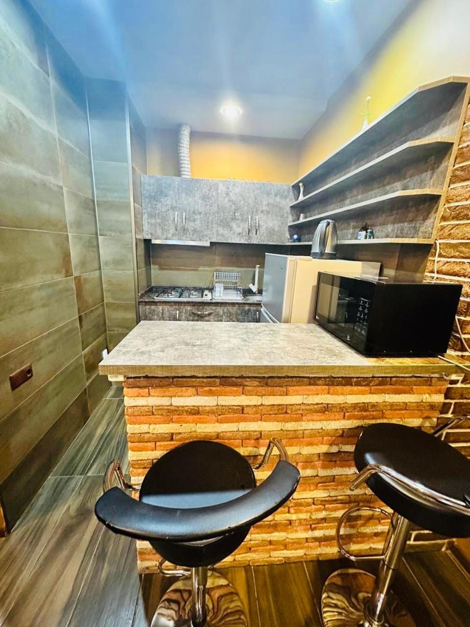 Kitchen or kitchenette
