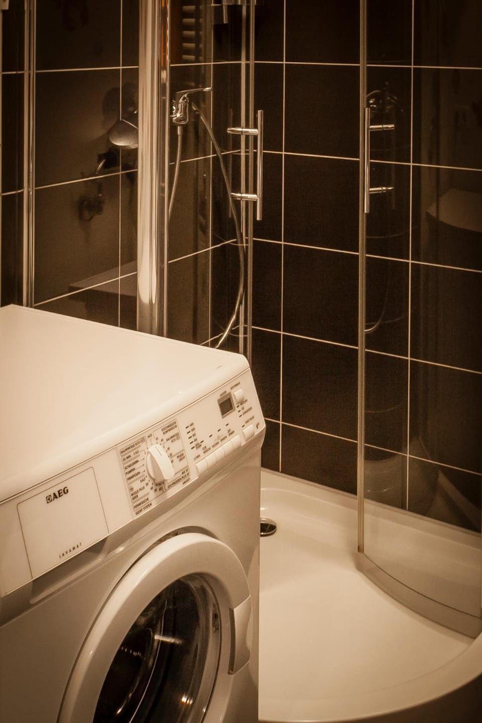 Shower, Bathroom, washing machine