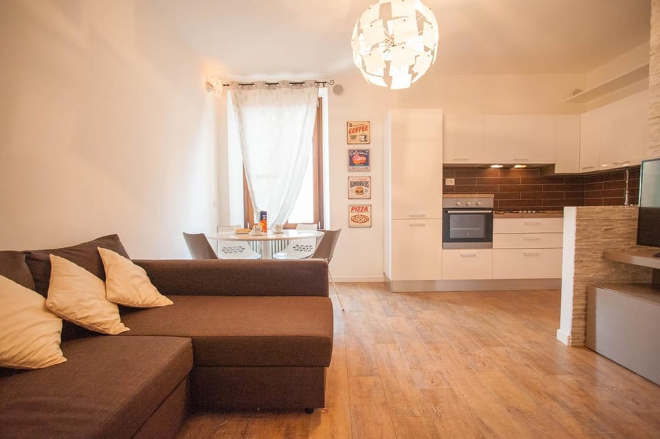 Kitchen or kitchenette, Living room, Dining area