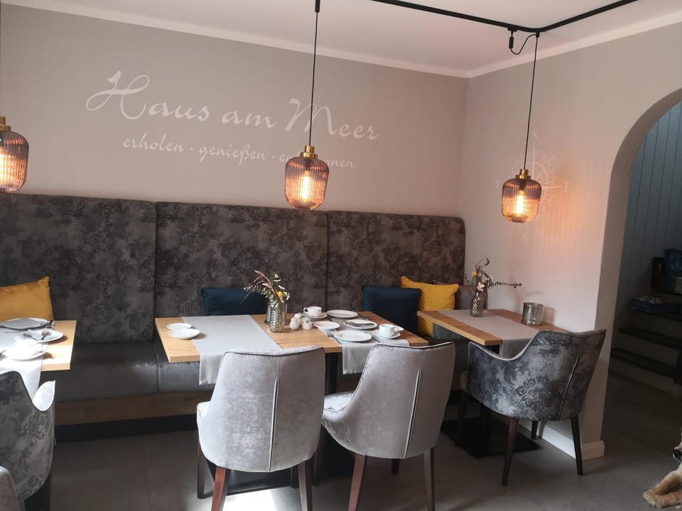 Restaurant/places to eat, Breakfast