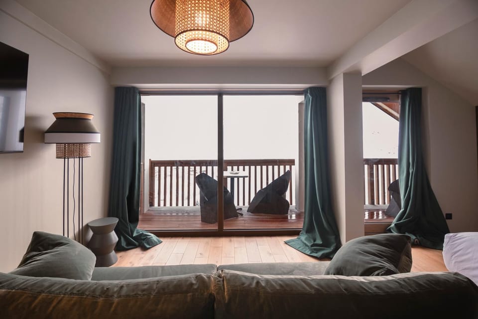 Les Cèdres - Hôtel - Restaurants - Spa Hotel in Saint-Sorlin-d'Arves