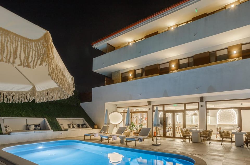 Night, Swimming pool