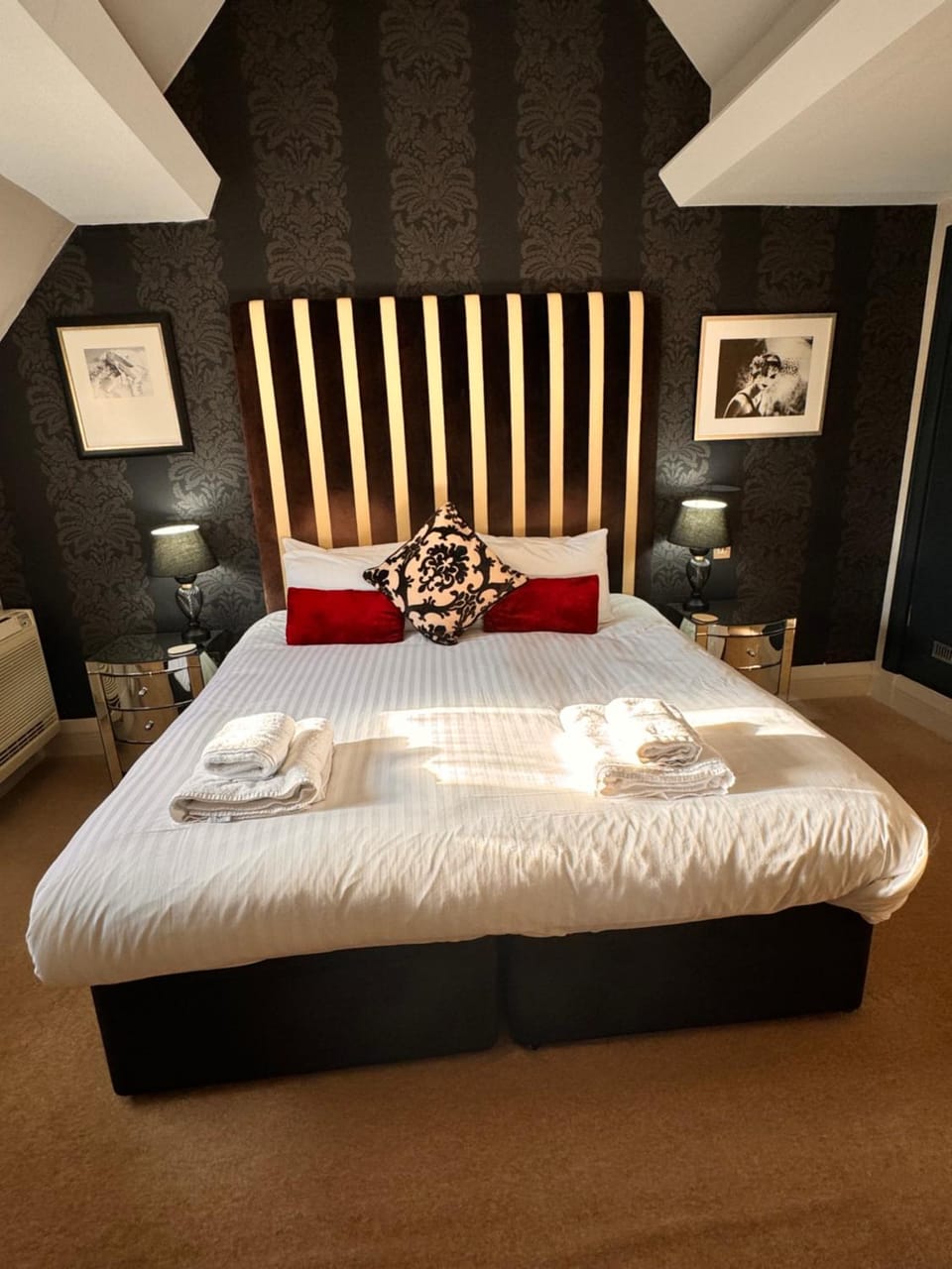 Bed, Bedroom