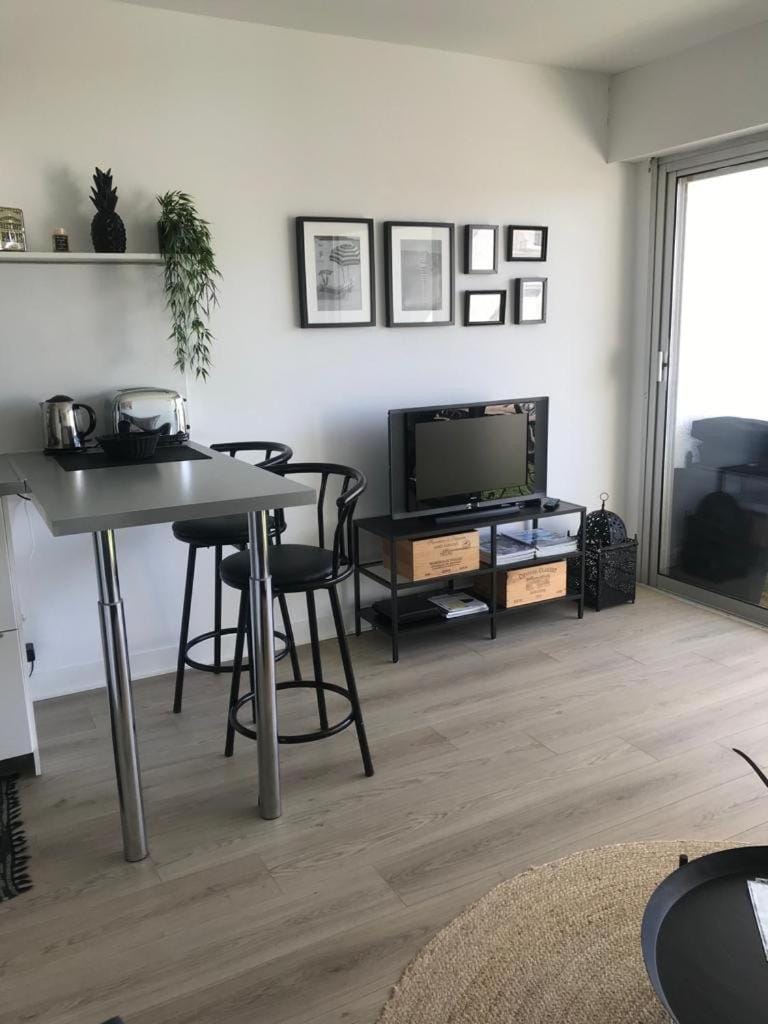 Au calme du bois du Pouliguen plage et port à pied Apartment in Le Pouliguen