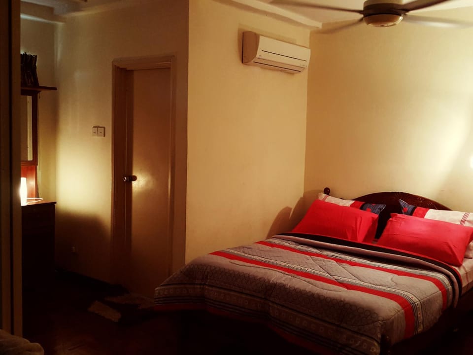 D Savoy Famosa Condo Apartment in Negeri Sembilan, Malaysia