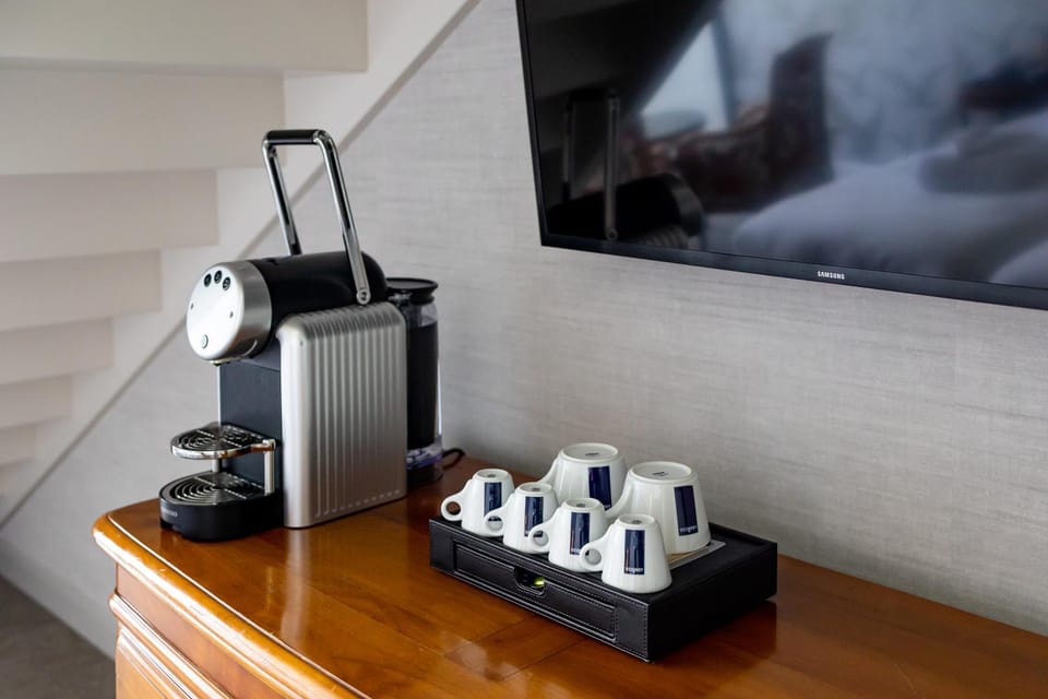 Coffee/tea facilities