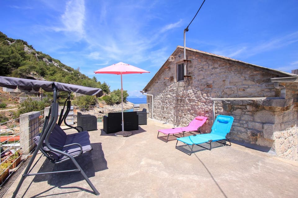 View (from property/room), Balcony/Terrace, Balcony/Terrace, Seating area, Sea view