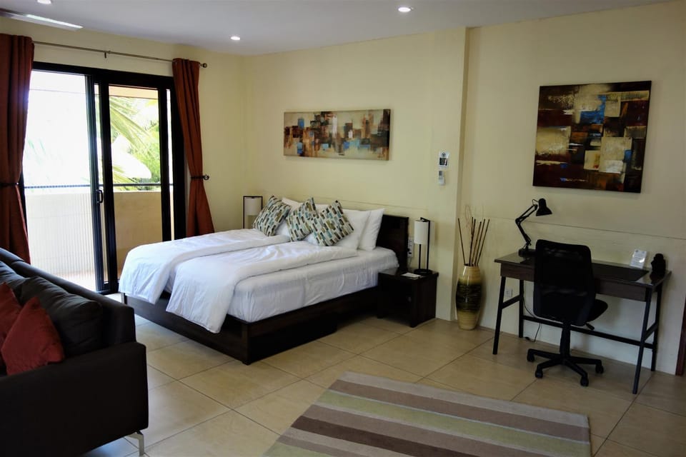 Living room, Seating area, Bedroom