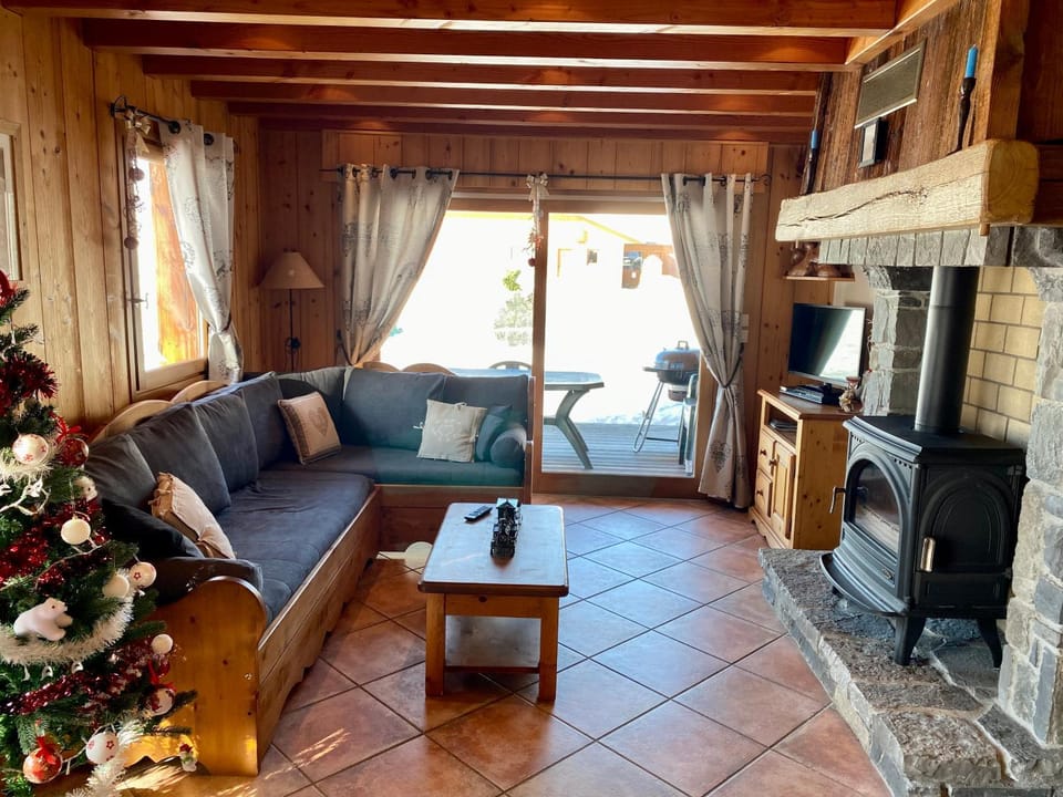 Chalet Pétérets Chalet in Samoëns