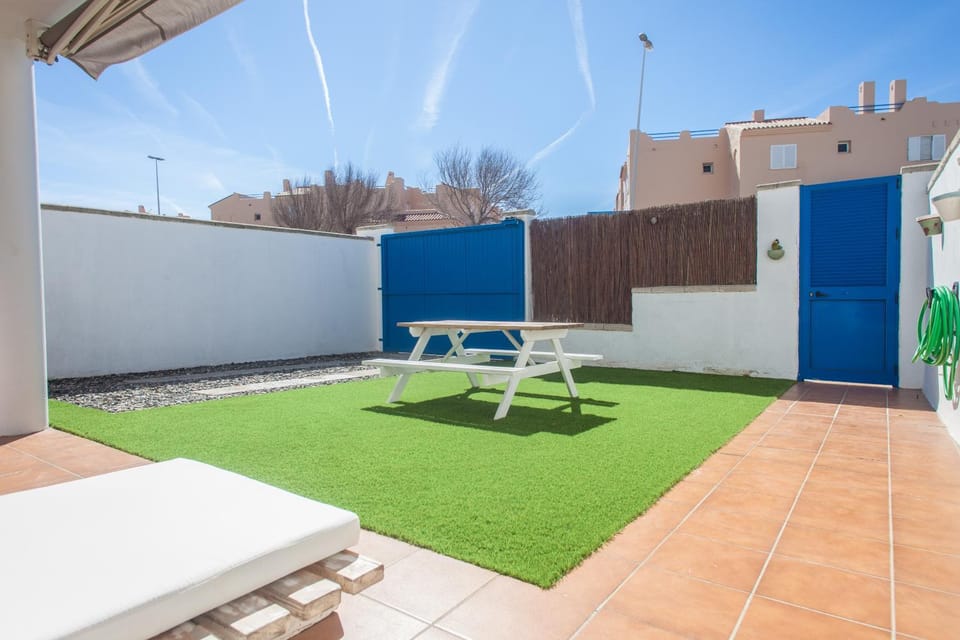 Patio, Patio, BBQ facilities, BBQ facilities, Garden, Garden, Balcony/Terrace, Balcony/Terrace, Garden view