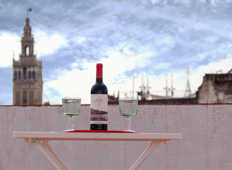 Balcony/Terrace, City view