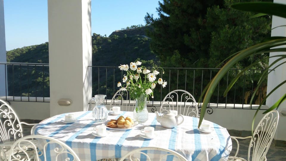 Balcony/Terrace, Balcony/Terrace, Mountain view, Mountain view, Sea view, Sea view