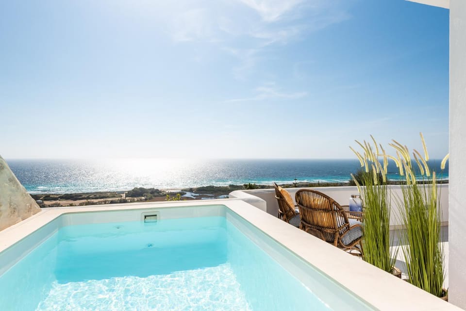 Swimming pool, Sunrise