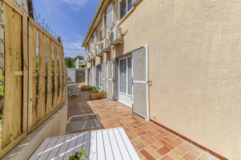 Patio, Balcony/Terrace