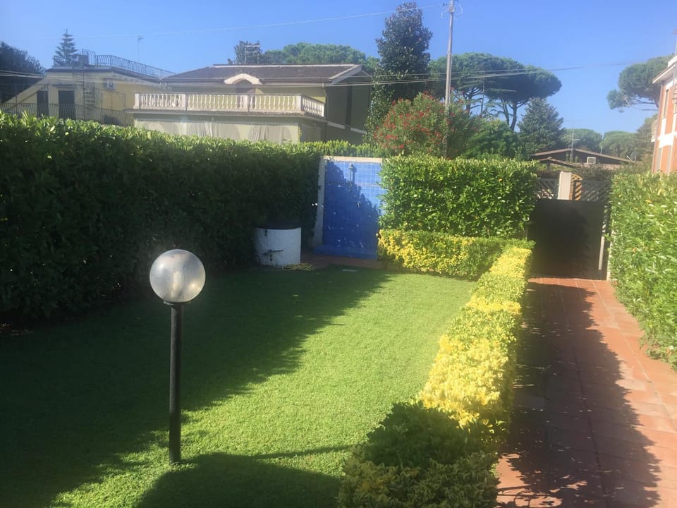 Villa Azzurra Villa in Terracina