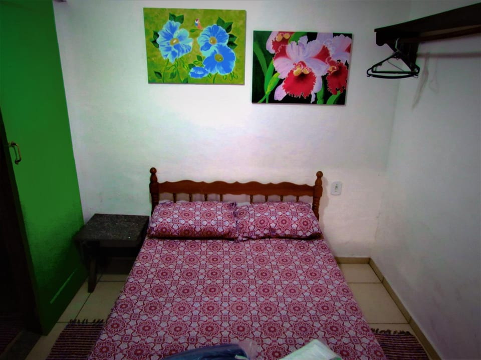 Bed, Photo of the whole room, Decorative detail, Bedroom