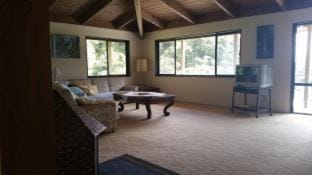 Waiotemarama Falls Lodge House in Northland