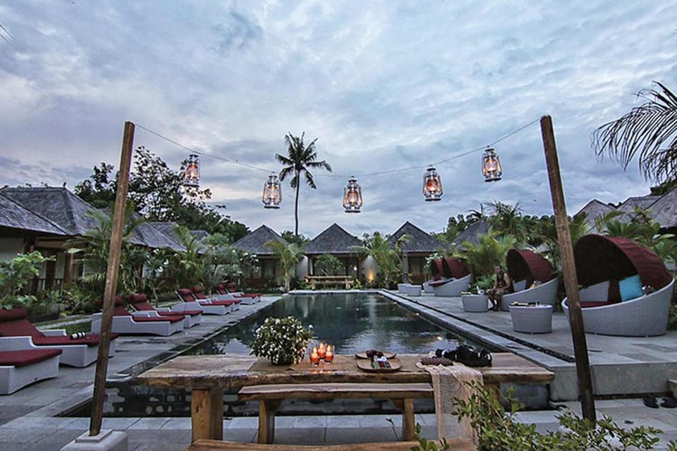 On site, Garden view, Pool view, Area and facilities, Swimming pool, Sunset