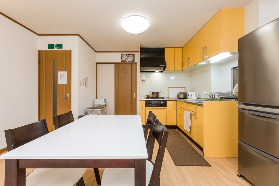 Awaza House 2 Apartment in Osaka