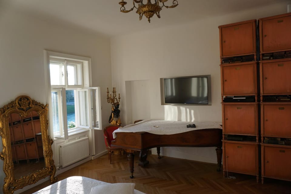TV and multimedia, Bedroom