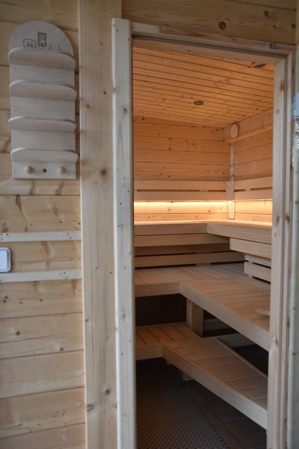 Activities, Sauna, Entertainment