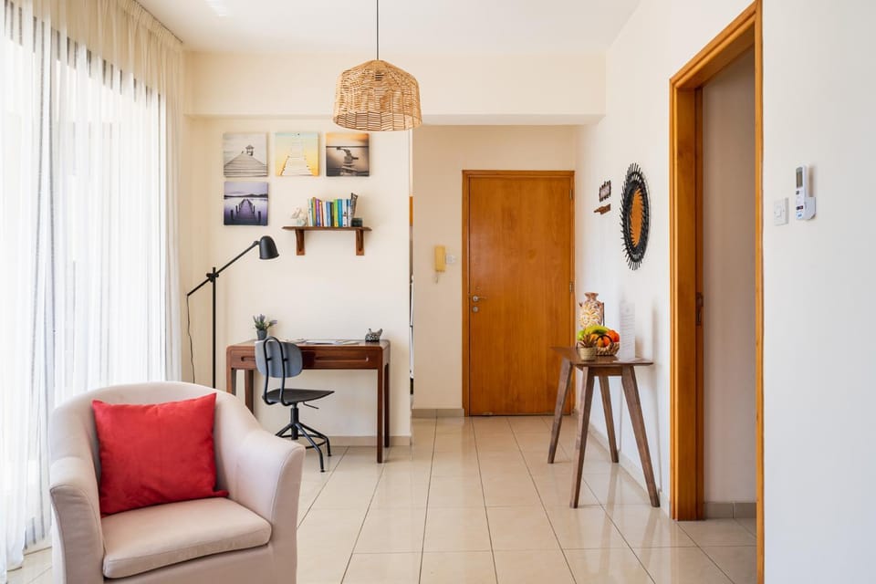 TV and multimedia, Living room, heating, internet, air conditioner