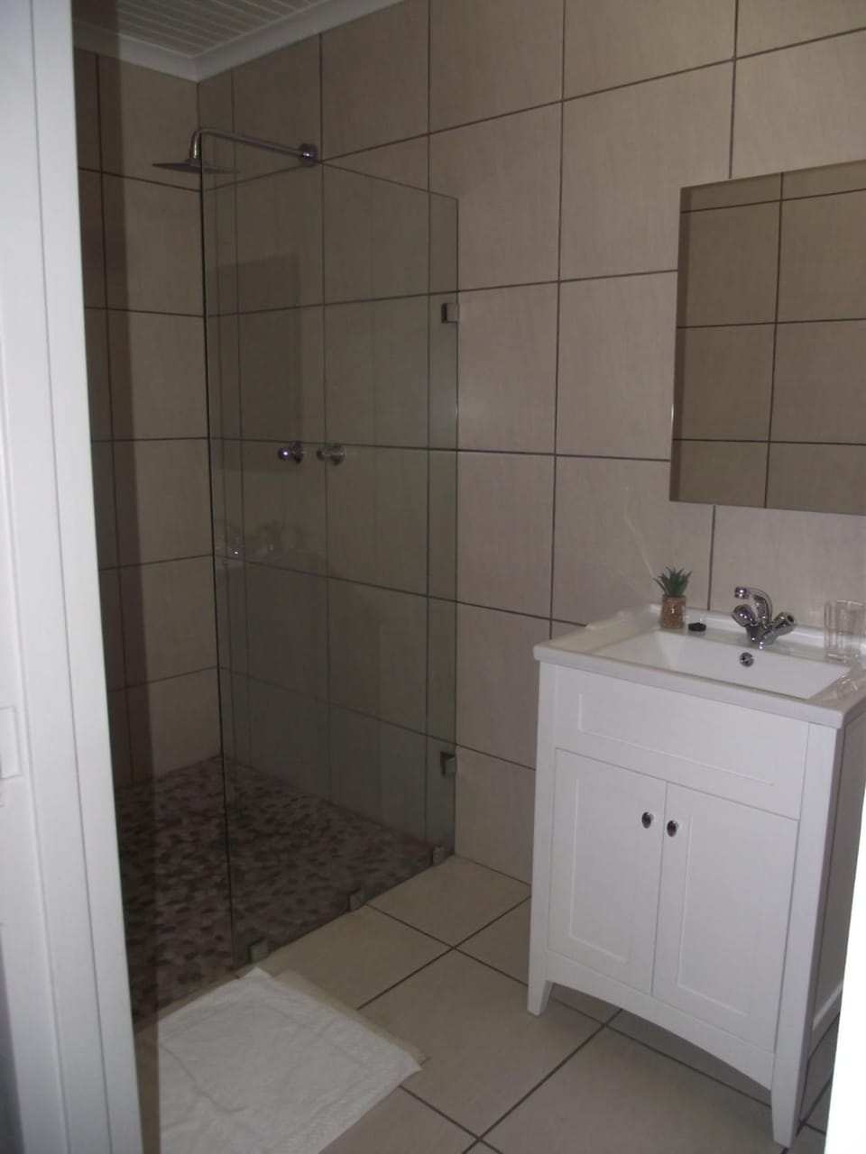 De Nachtuilen Guesthouse Bed and Breakfast in South Africa