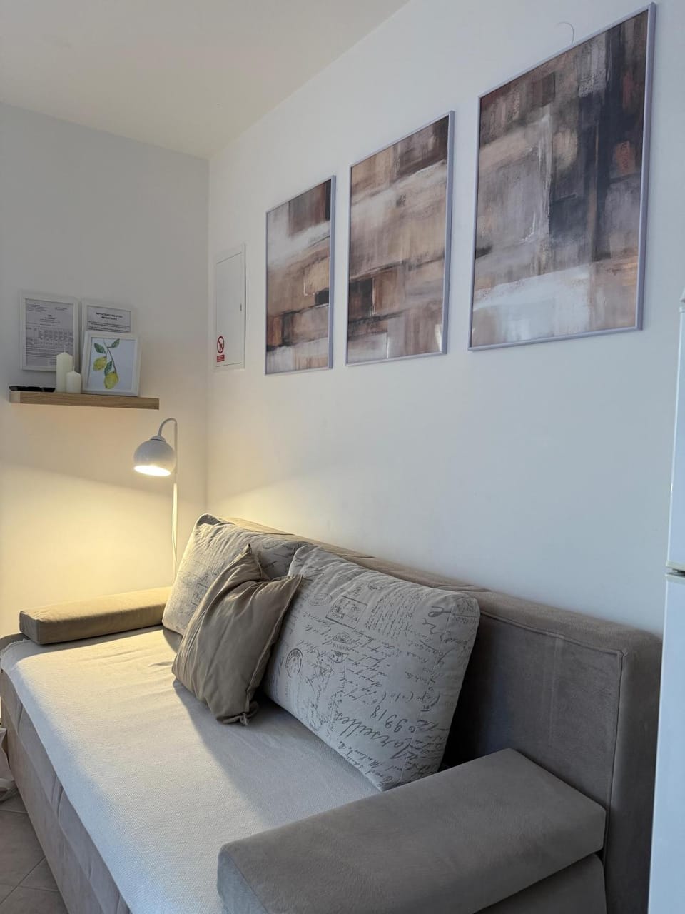 Bed, Living room, Seating area