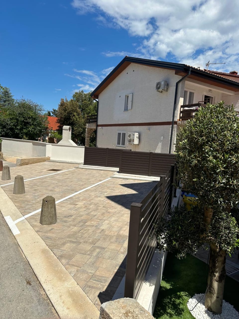 Day, Parking