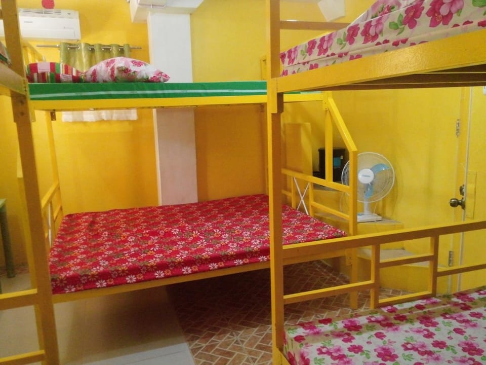 bunk bed